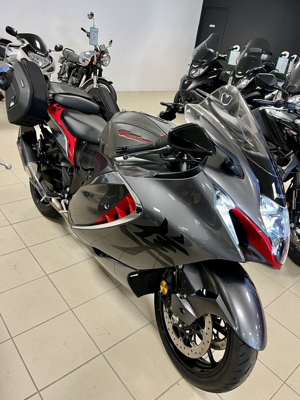 SUZUKI GSX-R 1340 HAYABUSA 4