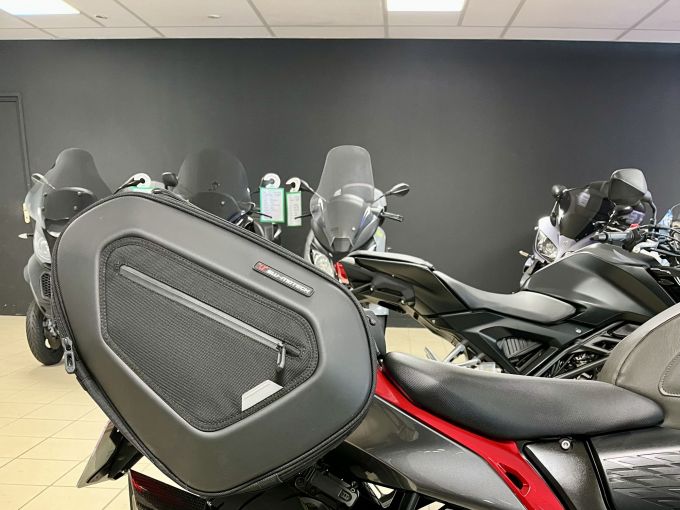 SUZUKI GSX-R 1340 HAYABUSA 4