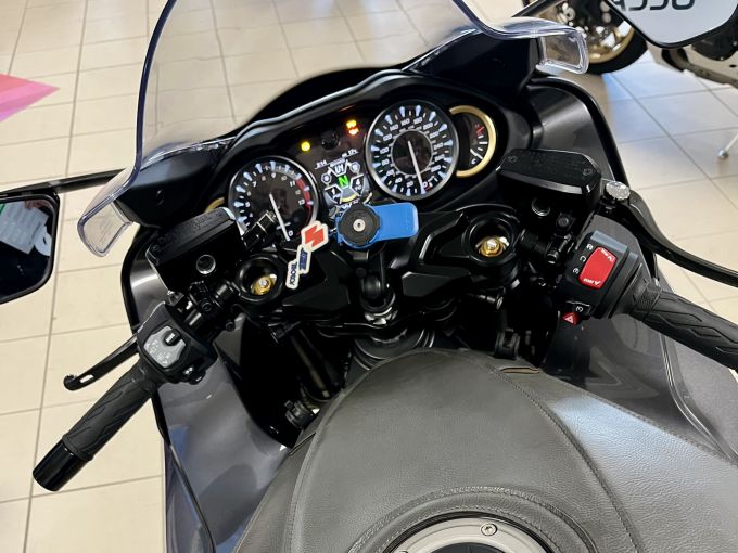SUZUKI GSX-R 1340 HAYABUSA 4