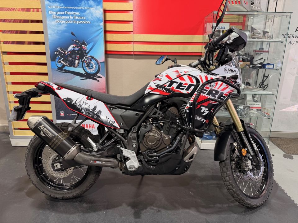 YAMAHA XTZ TENERE 700 4