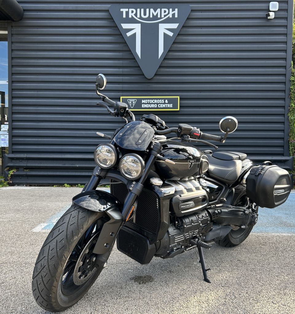 TRIUMPH ROCKET 3 R STORM 4