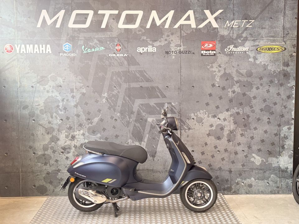 VESPA PRIMAVERA 125 4