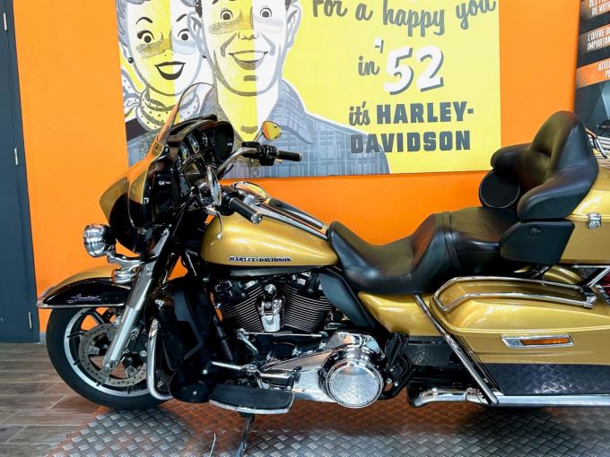 HARLEY-DAVIDSON TOURING ULTRA LIMITED 1745 LOW 4