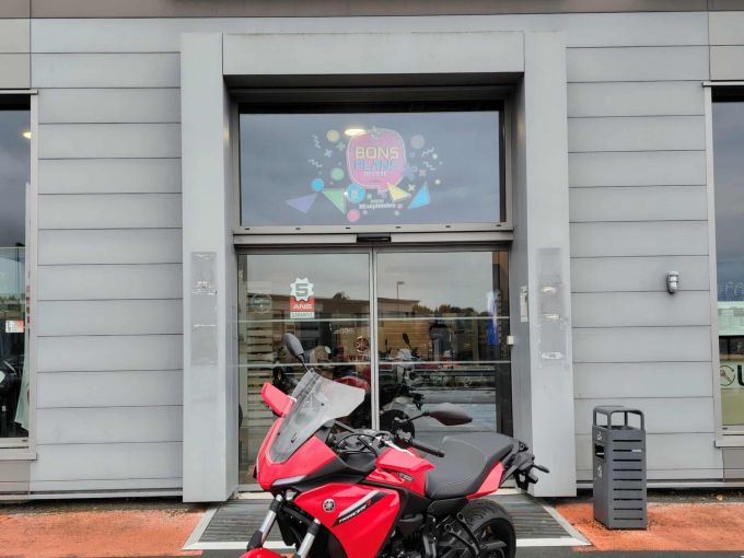 YAMAHA TRACER 7 35KW 4