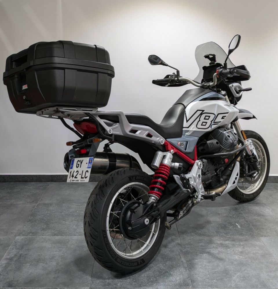 MOTO GUZZI V85 TT 850 4