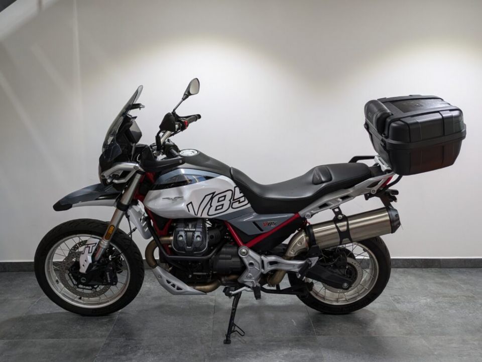 MOTO GUZZI V85 TT 850 4