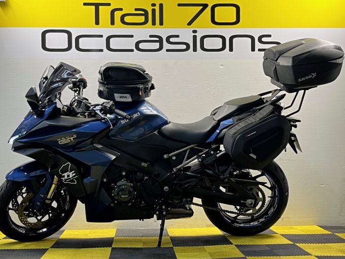 SUZUKI GSX-S 1000 GT 4