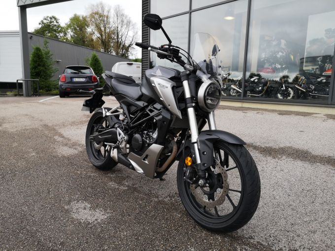 HONDA CB 125  R 4