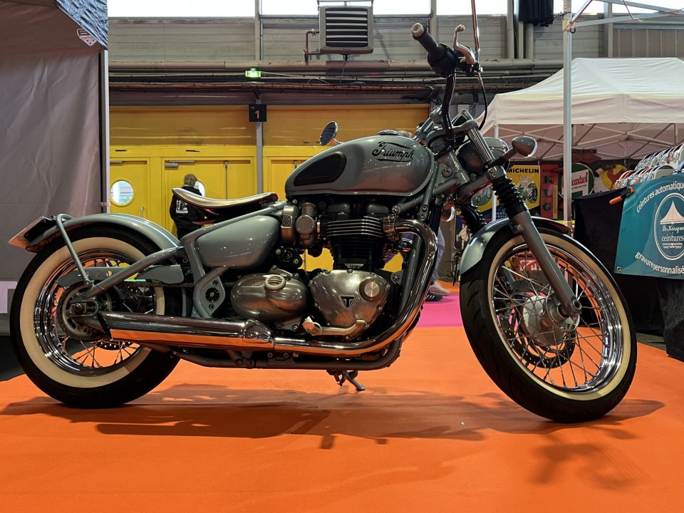 TRIUMPH 1200 BOBBER (Thunderbird 1949) 4