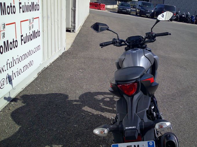 SUZUKI GSX-S 125 ABS 4