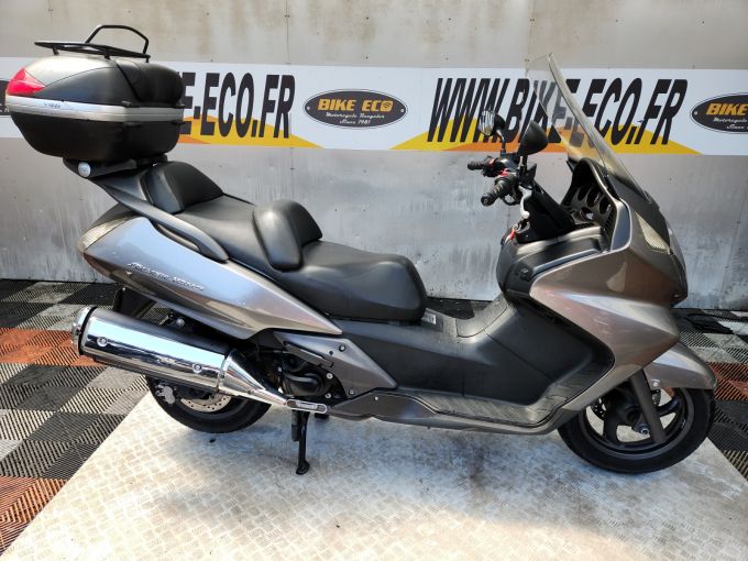 HONDA fjs 400 silverwing 4