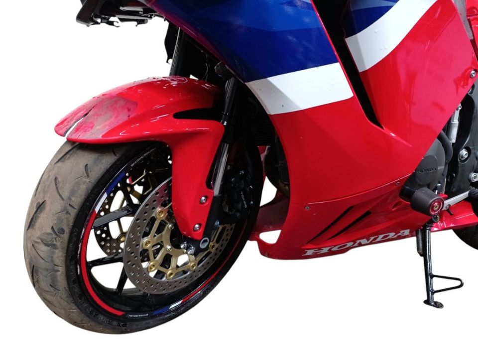 HONDA CBR 600 RR 4