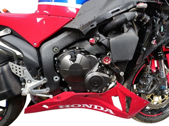 HONDA CBR 600 RR 4