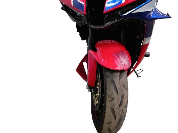 HONDA CBR 600 RR 4