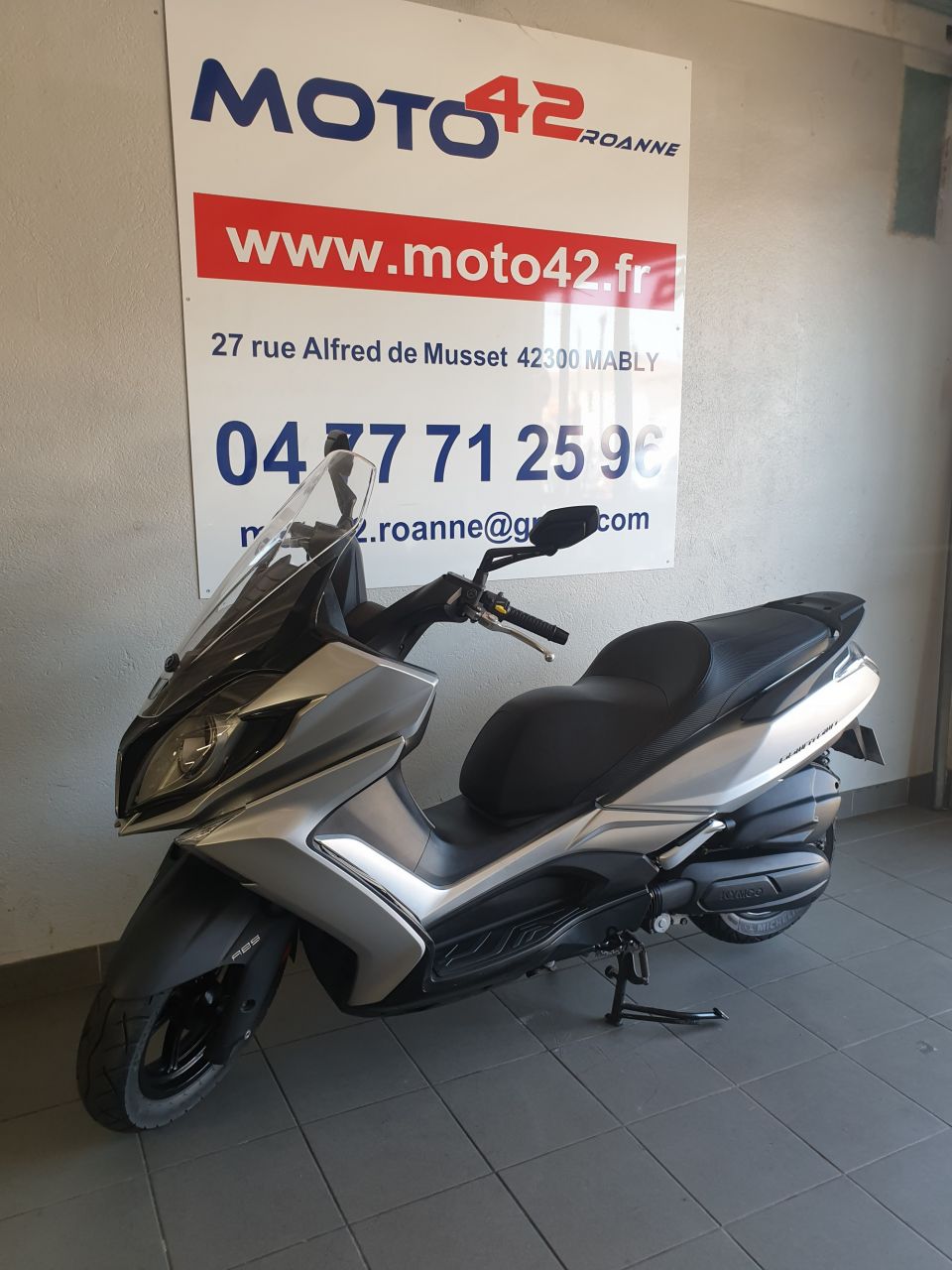 KYMCO DOWNTOWN 125 4