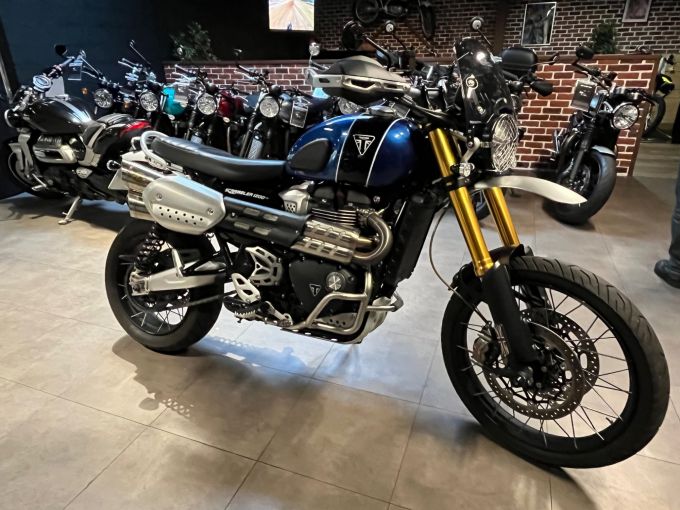 TRIUMPH SCRAMBLER 1200 XE 4