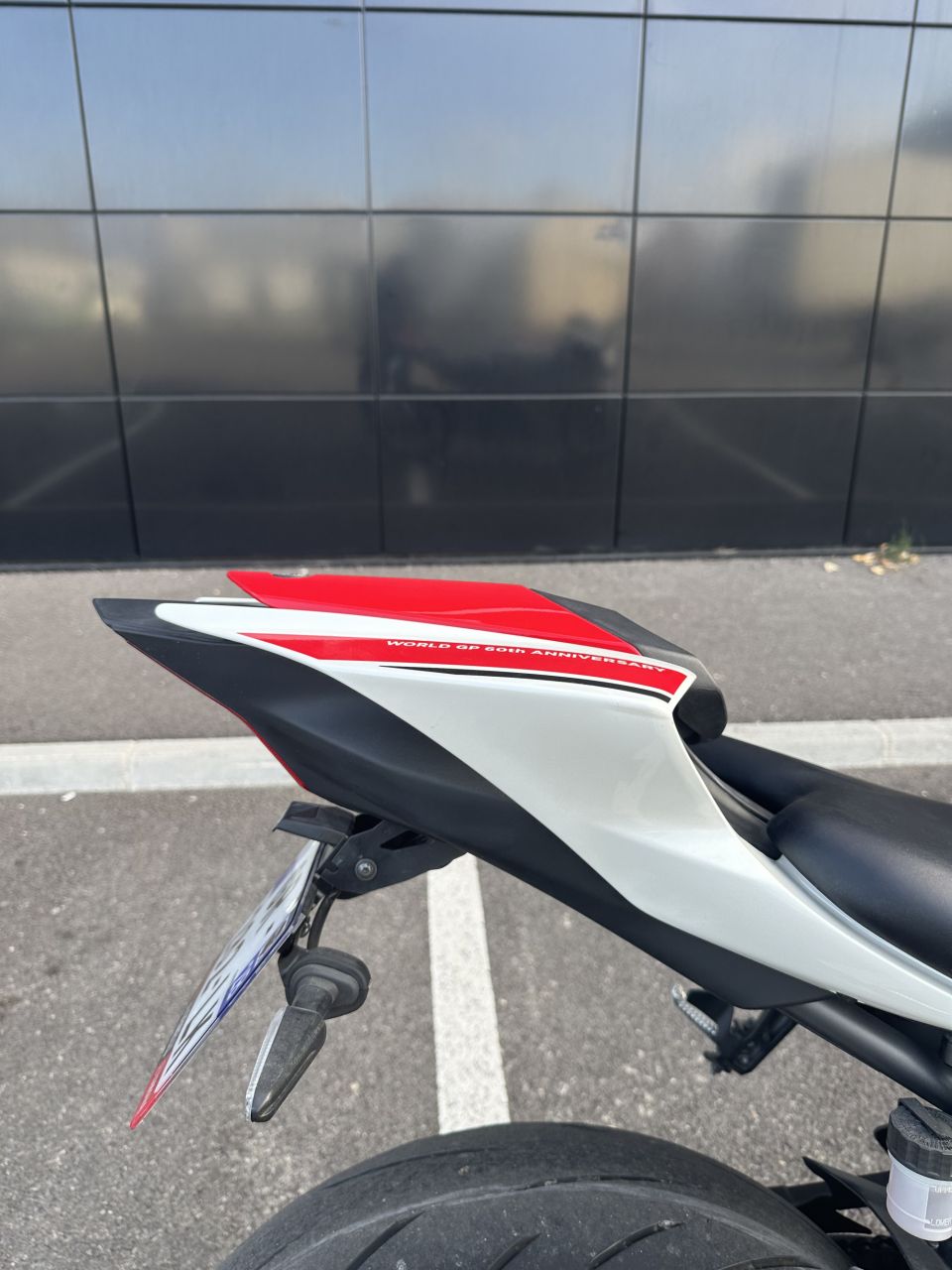 YAMAHA YZF-R7 WORLD GP 60TH ANNIVERSARY 4