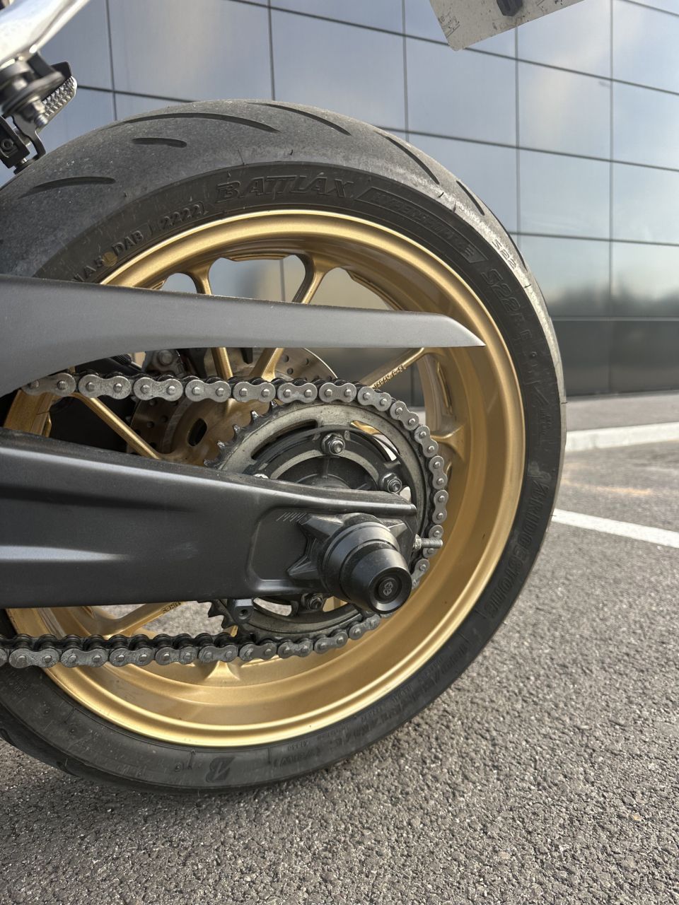 YAMAHA YZF-R7 WORLD GP 60TH ANNIVERSARY 4