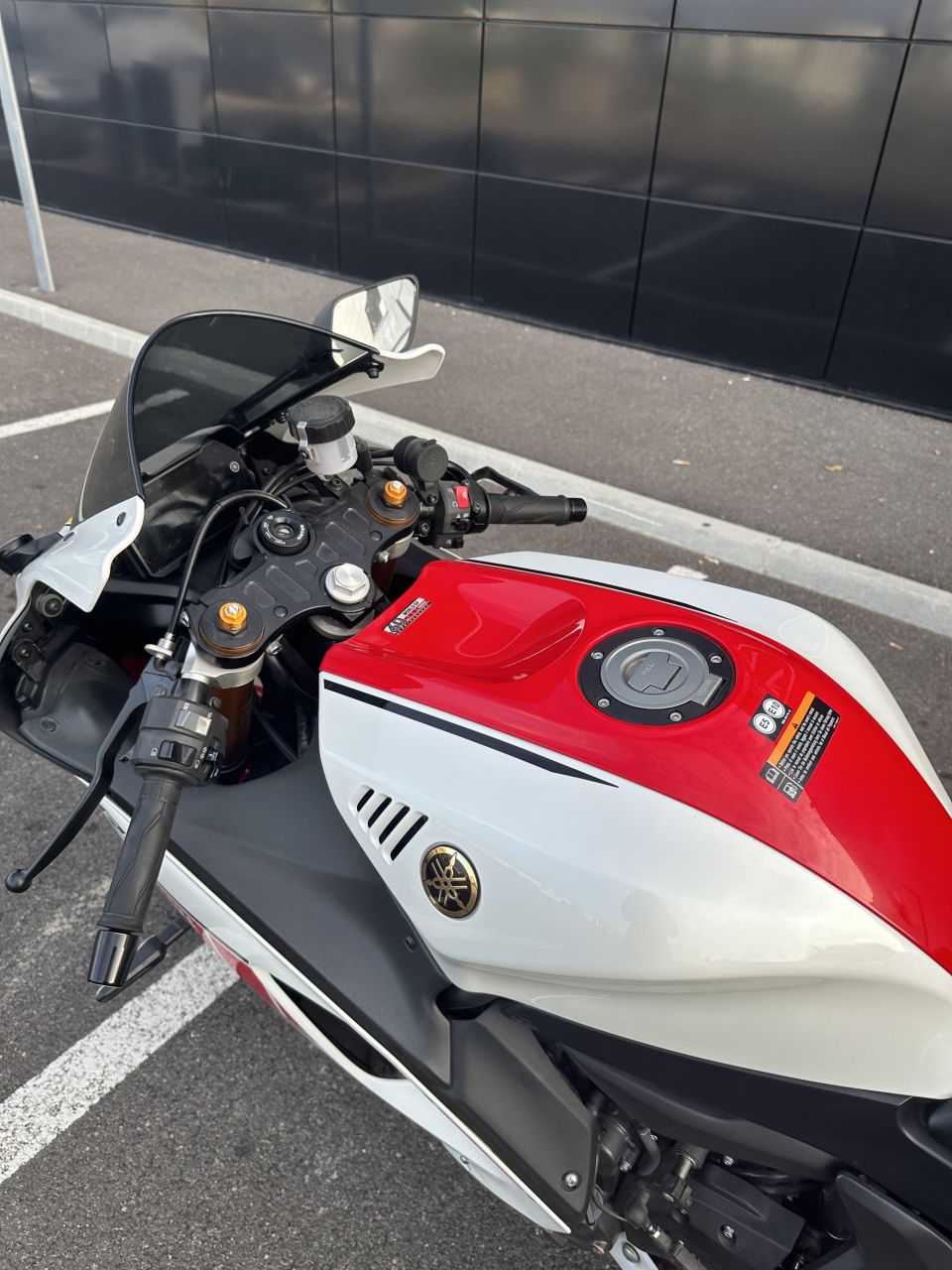 YAMAHA YZF-R7 WORLD GP 60TH ANNIVERSARY 4