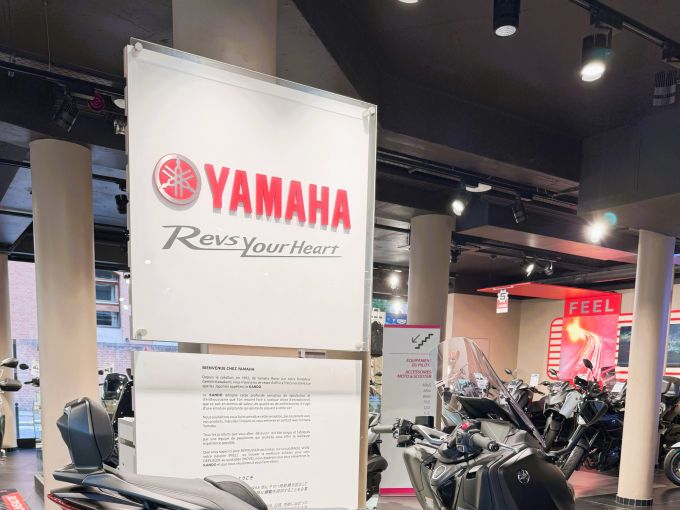 YAMAHA XP T-MAX 560 TECH MAX 4