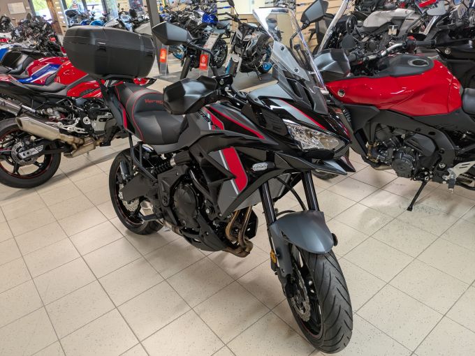 KAWASAKI VERSYS 650 4