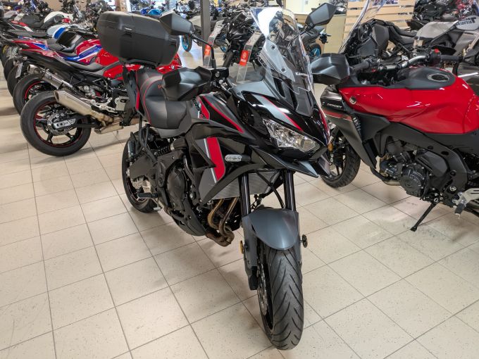 KAWASAKI VERSYS 650 4