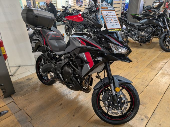 KAWASAKI VERSYS 650 4