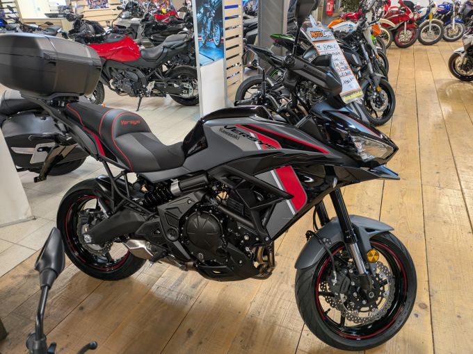 KAWASAKI VERSYS 650 4