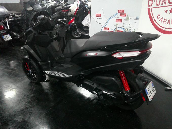 PIAGGIO MP3 400 HPE MY22 4