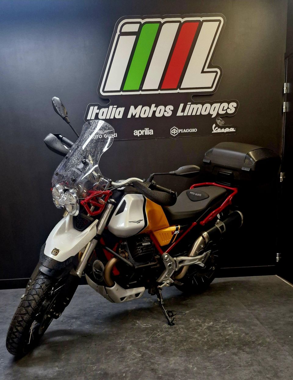 MOTO GUZZI V85 TT 850 4