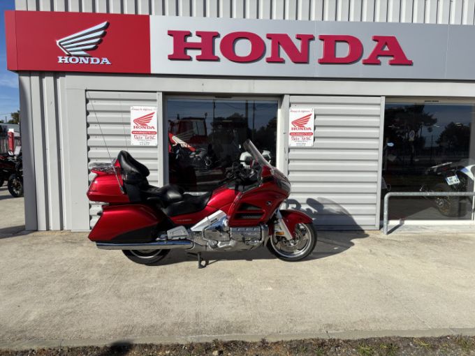 HONDA GL1800 GOLDWING 4