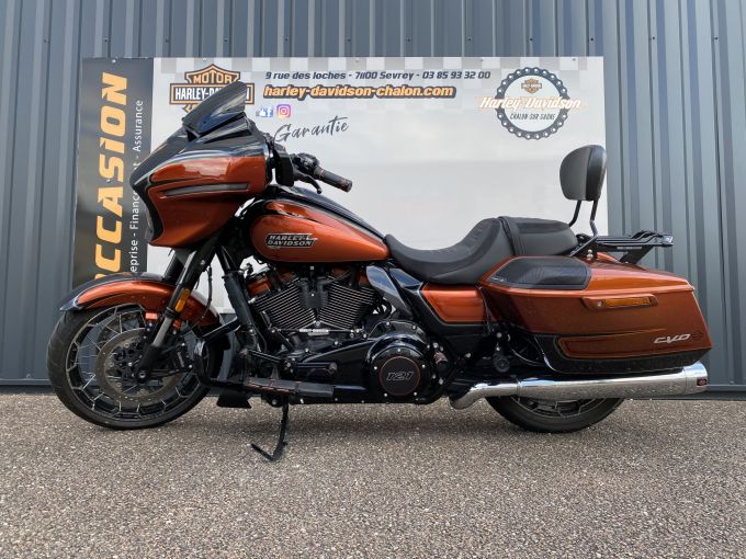 HARLEY-DAVIDSON TOURING STREET GLIDE 1977 CVO  4
