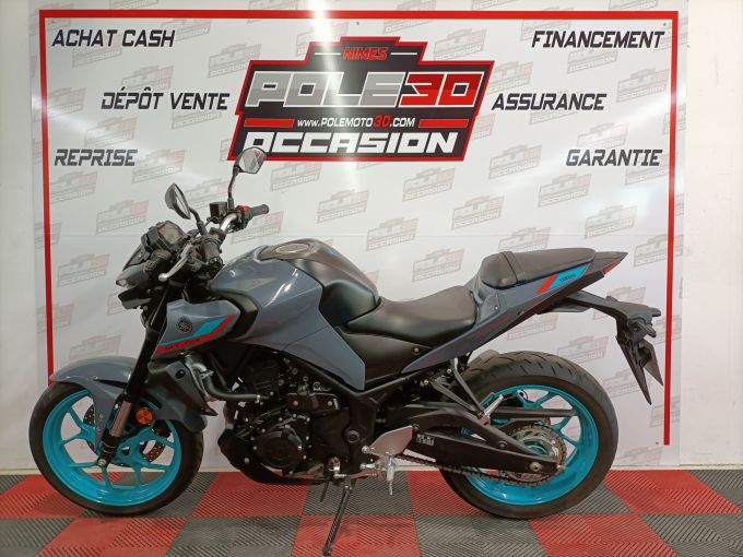 YAMAHA MT-03 4