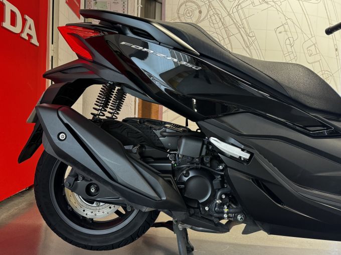 HONDA NSS FORZA 350 4