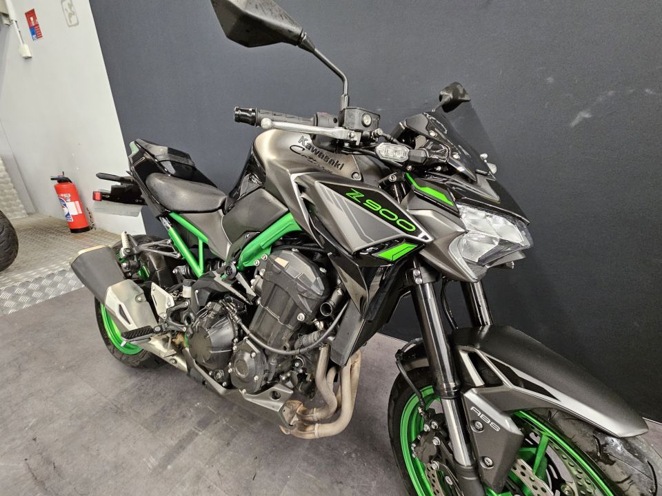 KAWASAKI Z 900 4