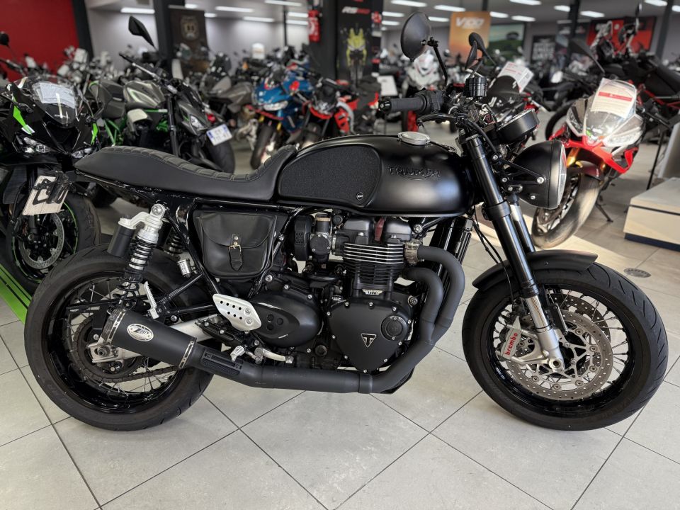 TRIUMPH THRUXTON 1200 R 4