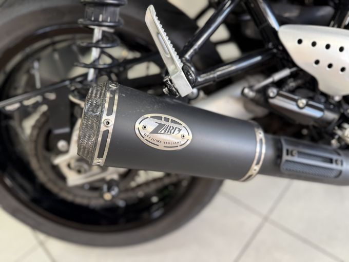 TRIUMPH THRUXTON 1200 R 4