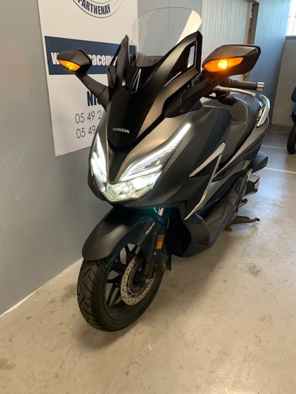 HONDA NSS FORZA 350 4