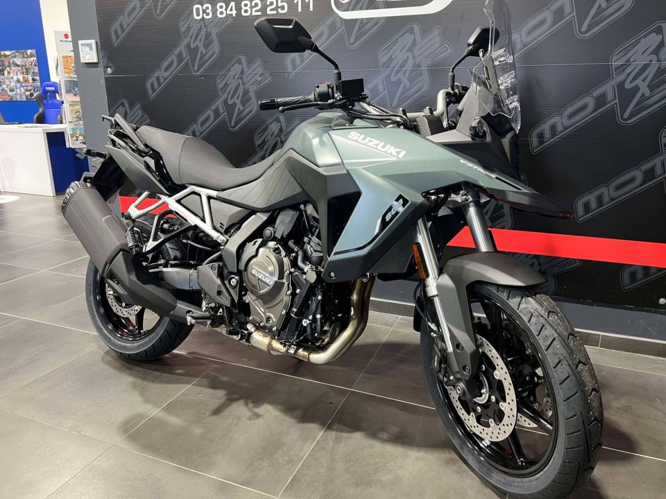 SUZUKI V-STROM 800SE 4