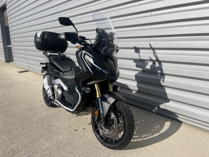 HONDA X-ADV 750 4