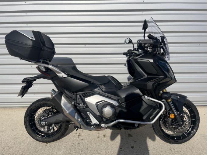 HONDA X-ADV 750 4