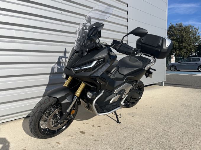 HONDA X-ADV 750 4