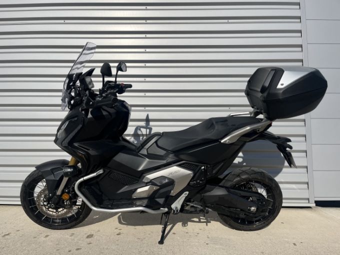 HONDA X-ADV 750 4