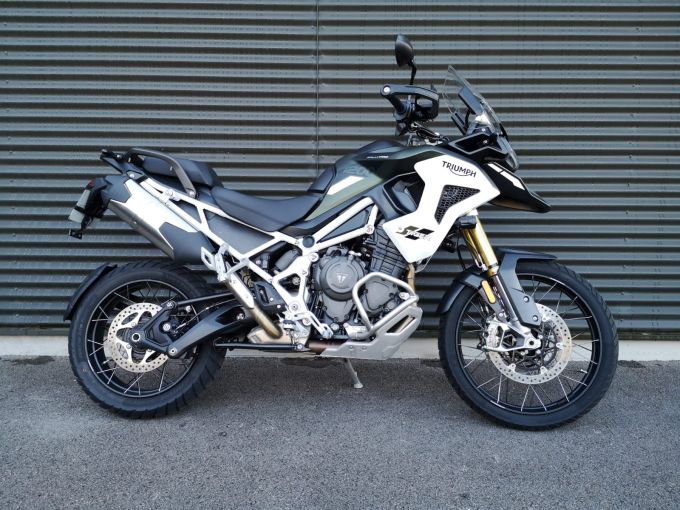 TRIUMPH TIGER 1200 RALLY PRO 4