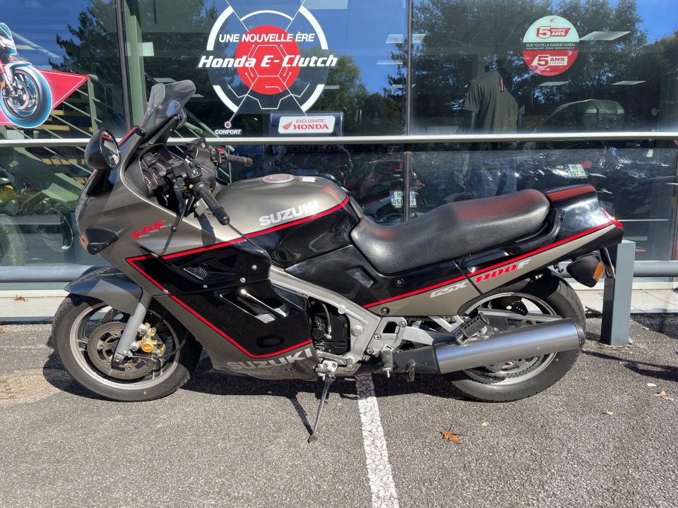 SUZUKI GSX 1100 4