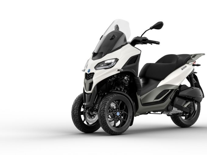 PIAGGIO MP3 300 HPE ABS ASR EURO5 4
