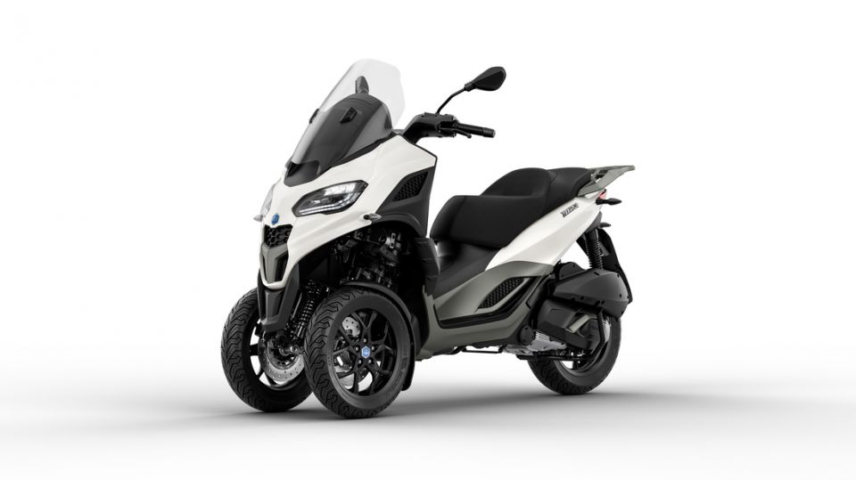 PIAGGIO MP3 300 HPE ABS ASR EURO5 4