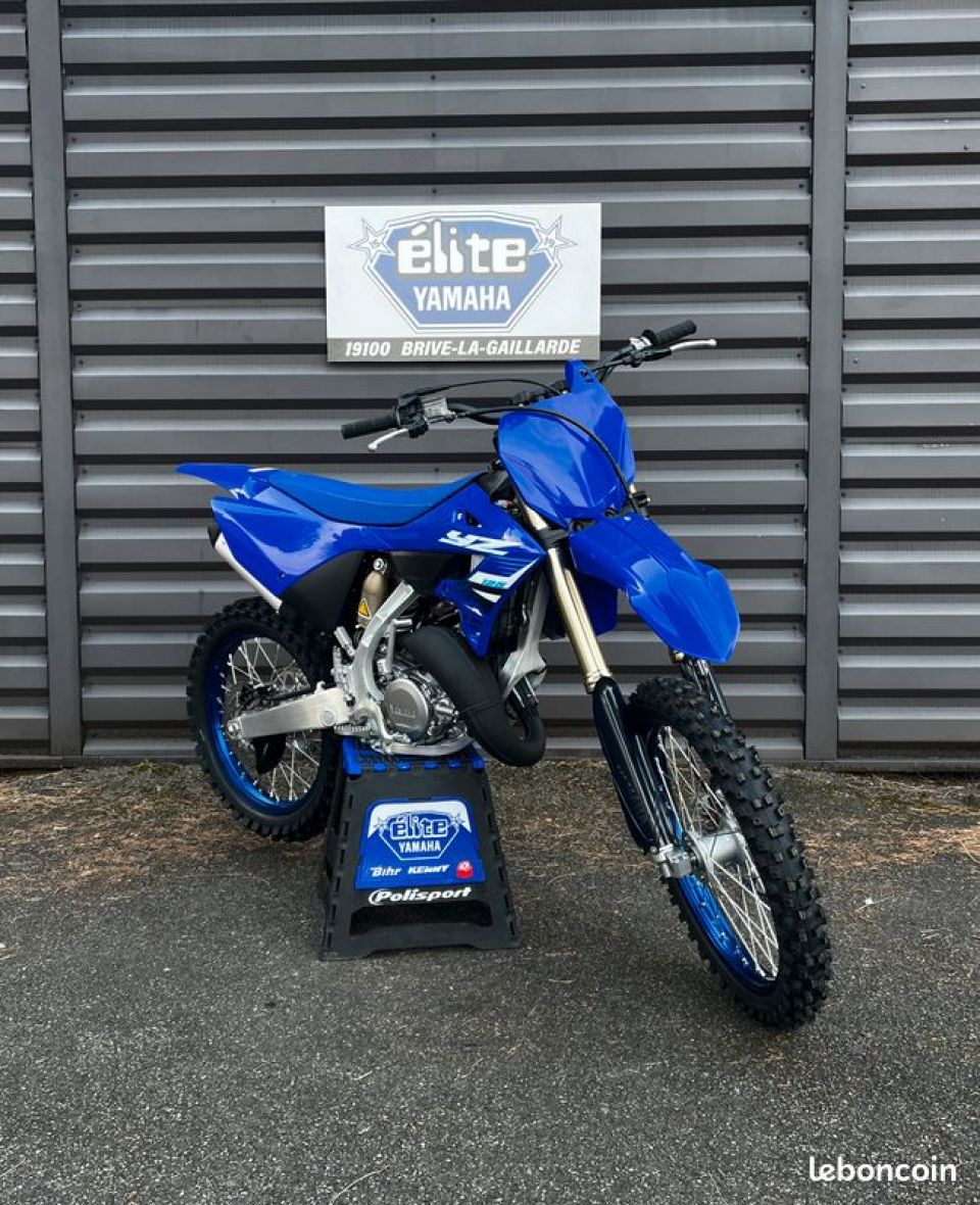 YAMAHA YZ 125 4