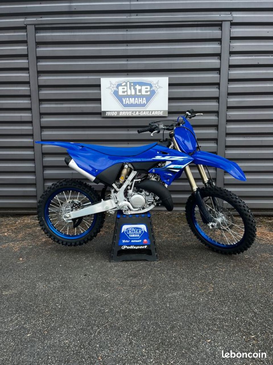 YAMAHA YZ 125 4
