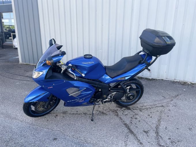 TRIUMPH SPRINT 1050 ST 4